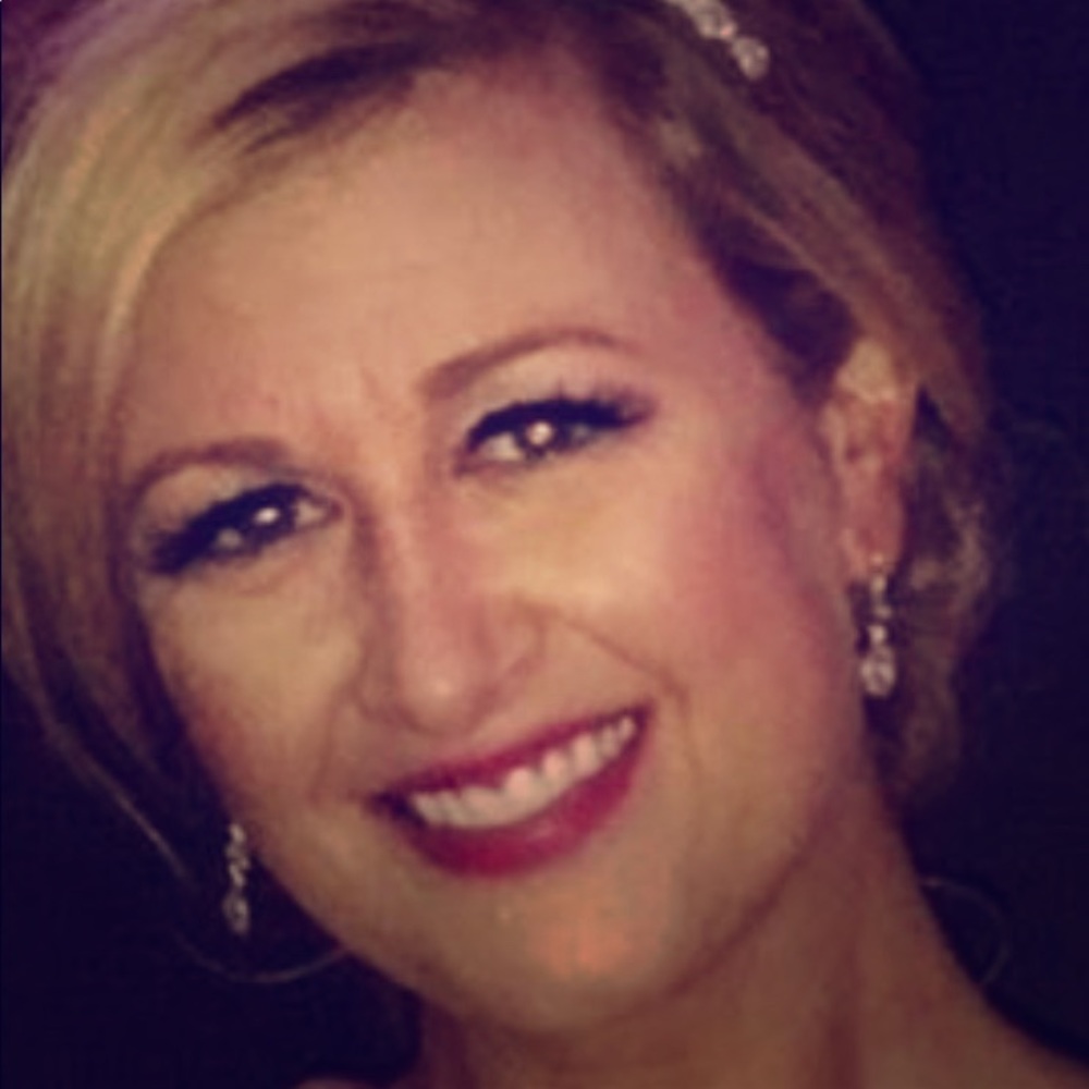 Meet your Posher, Kelli